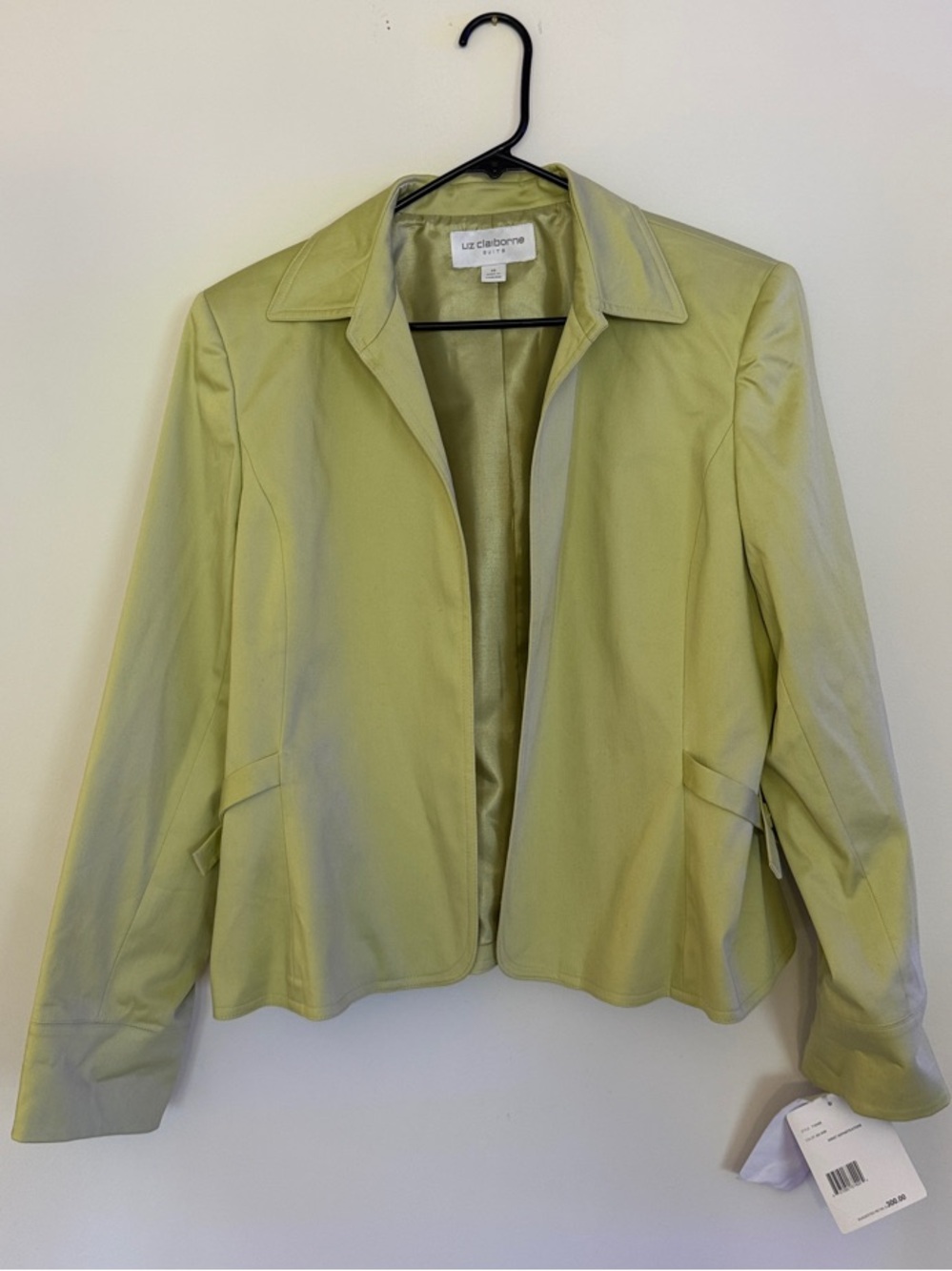 Liz Claiborne Light Green Women's Blazer Jacket. Vintage and with tags